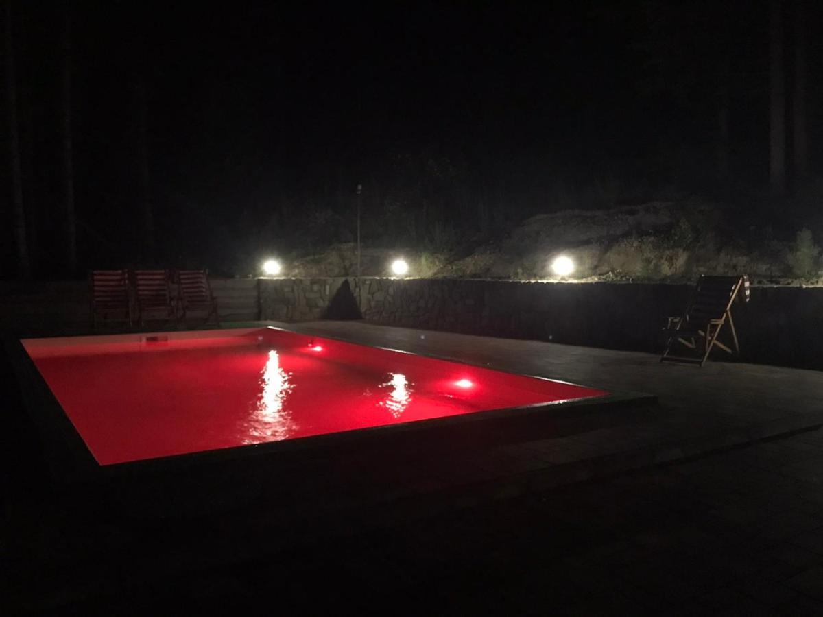Ялинка Villa Мигово Екстериор снимка