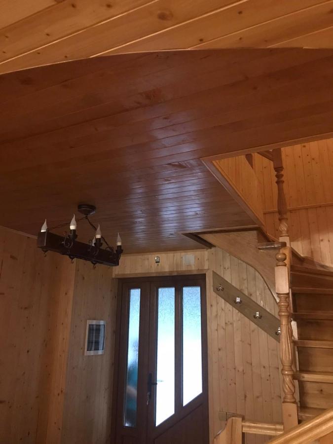 Ялинка Villa Мигово Екстериор снимка