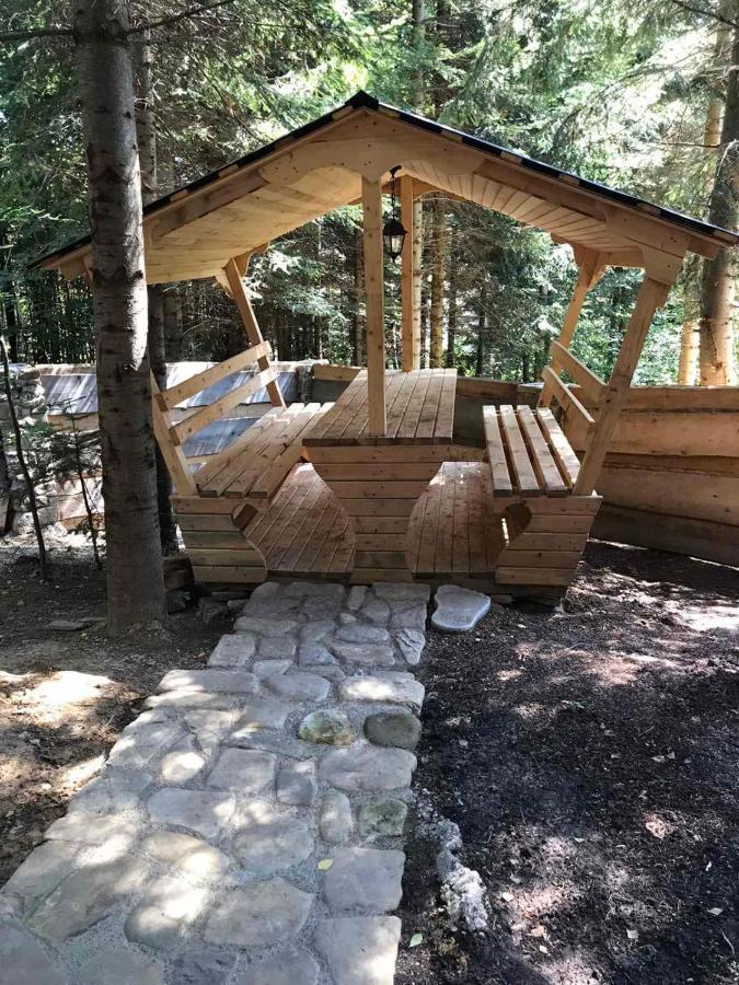 Ялинка Villa Мигово Екстериор снимка