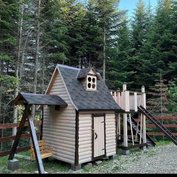Ялинка Villa Мигово Екстериор снимка