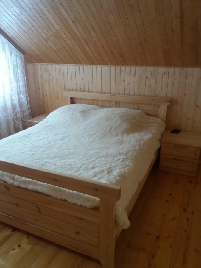 Ялинка Villa Мигово Екстериор снимка