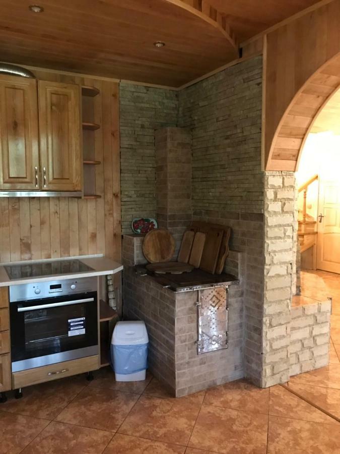 Ялинка Villa Мигово Екстериор снимка